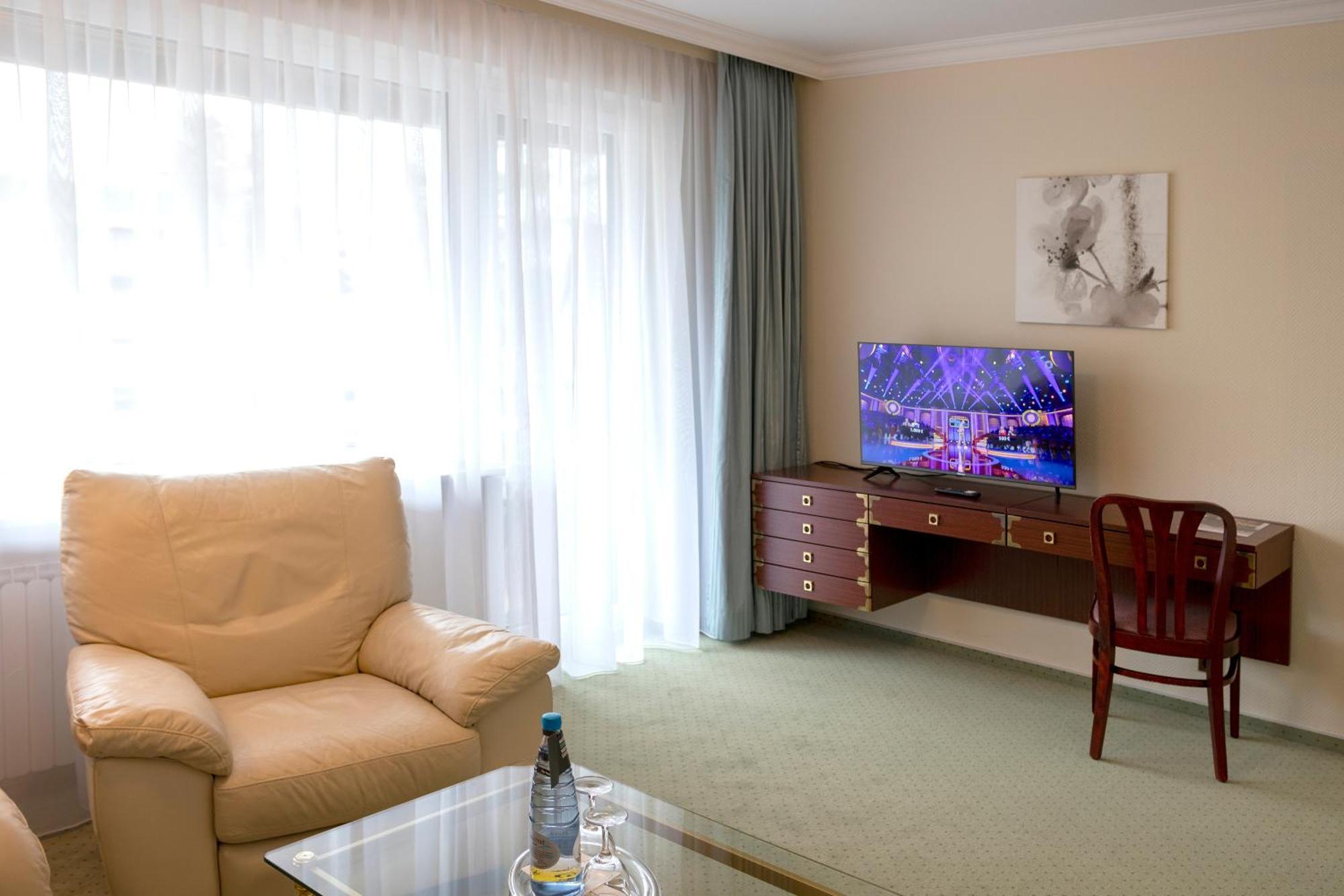 Golf- Und Wellnesshotel Amtsheide Bad Bevensen Ngoại thất bức ảnh