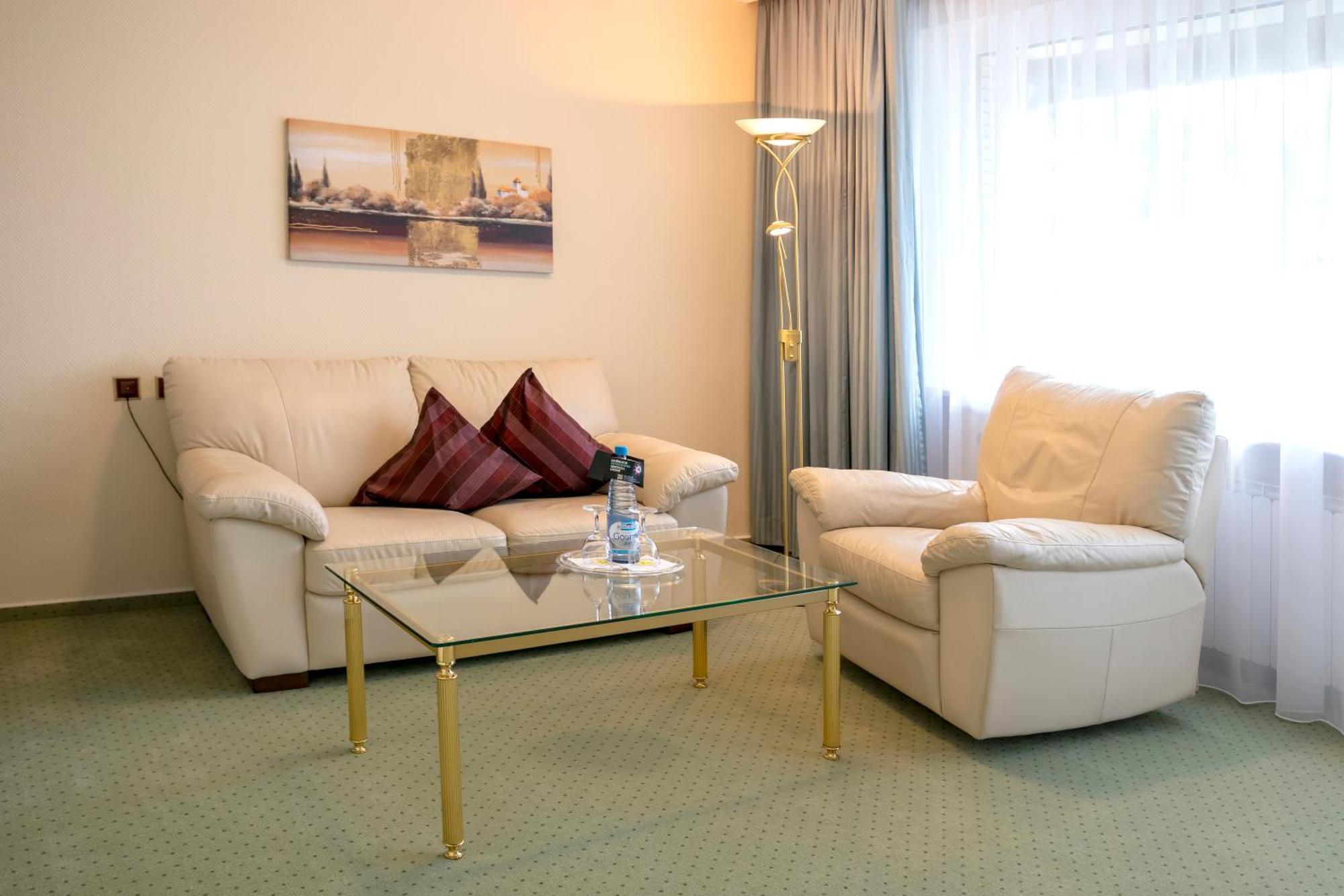 Golf- Und Wellnesshotel Amtsheide Bad Bevensen Ngoại thất bức ảnh