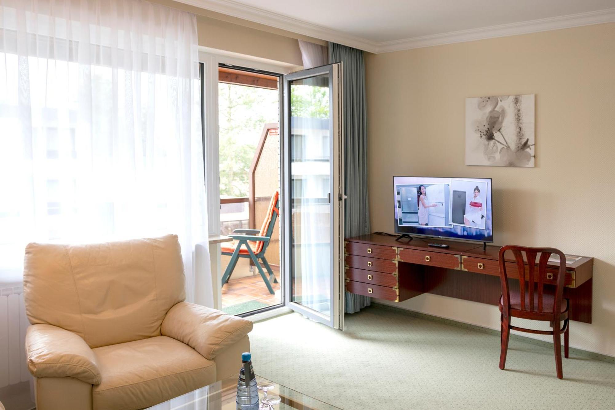 Golf- Und Wellnesshotel Amtsheide Bad Bevensen Ngoại thất bức ảnh